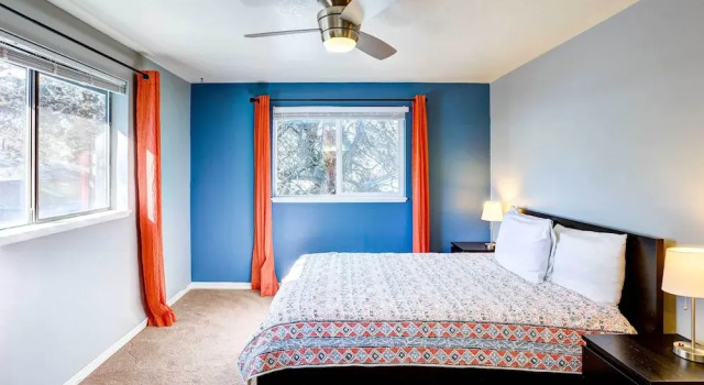 Pet-friendly Bend Home ~ 2 Mi to Downtown, Rezerwuj Hotel Bend Bachelor