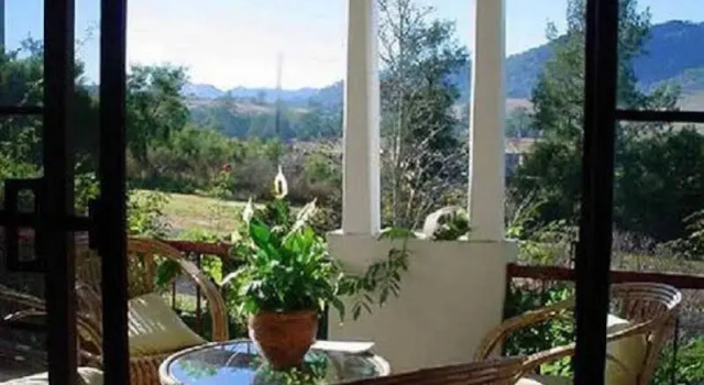 A Room with a View Bed & Breakfast, Đặt Khách sạn Gloucester 