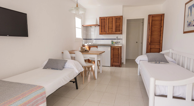 Apartamentos Las Brisas I & II