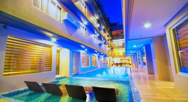 Camera doppia Deluxe con vista sulla piscina Boracay Uptown