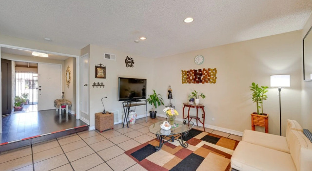 Single-story Chula Vista Home - Private Pool & Spa