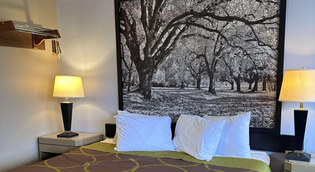 Super 8 by Wyndham Vancouver East, Забронировать Мини-отель Ванкувер Willamette Valley