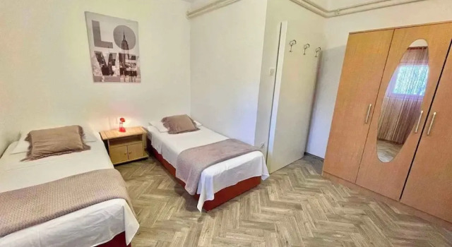 Apartman Selina 1, Забронировать Апартаменты/квартира Отели Приморско-Горанской жупания с парковкой, Парковка