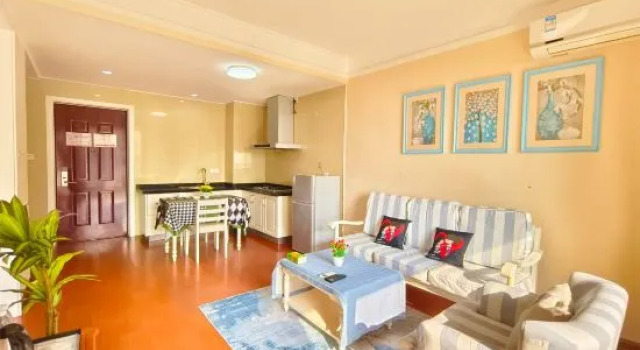 Двухместный люкс с видом на город Red Pure Silver Beach Hotel (Beihai Yinzh an International Passenger Port Store)