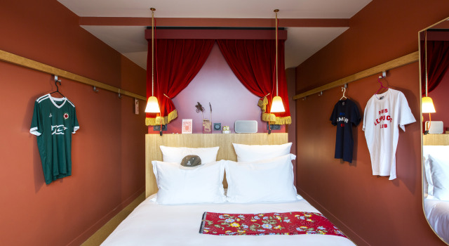 Mob Hotel Paris les Puces