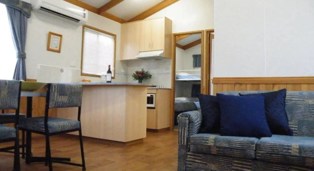Номер Superior с 2 комнатами Lake Hamilton Motor Village and Caravan Park