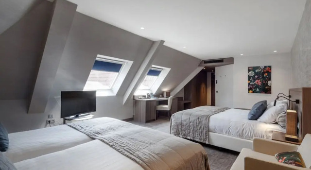 Четырёхместный номер Superior Van der Valk Hotel Hengelo