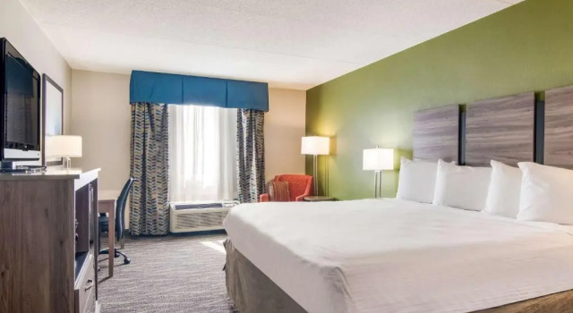 Люкс Best Western Dutch Valley Inn