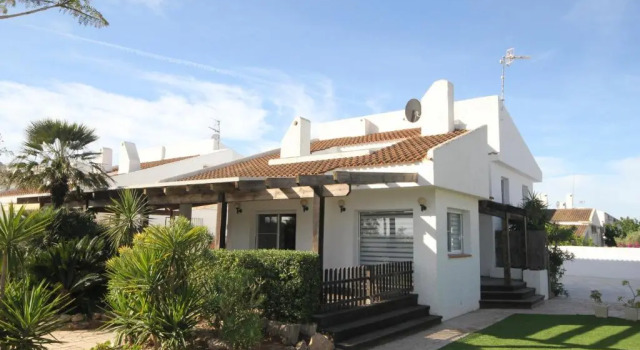 Riumar "Primavera", 50m to beach, private pool, On-Site-Service, dog beach