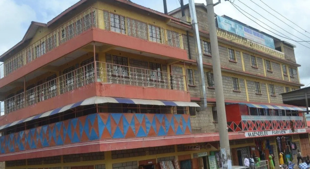 Maendeleo Parkview Hotel, Buchen Sie Hotel Narok Masai Mara
