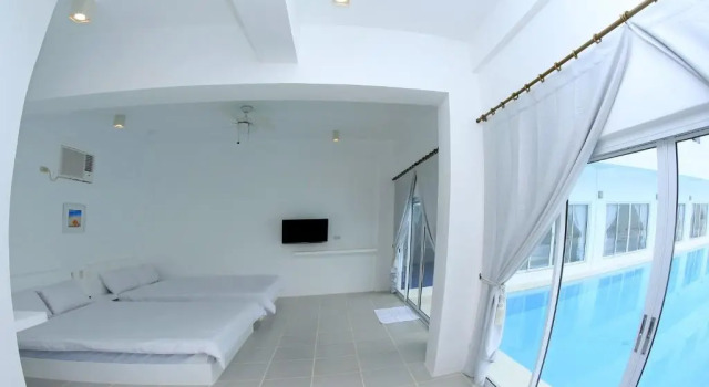 Двухместный номер Standard с видом на бассейн Coron Bluewave Hotel
