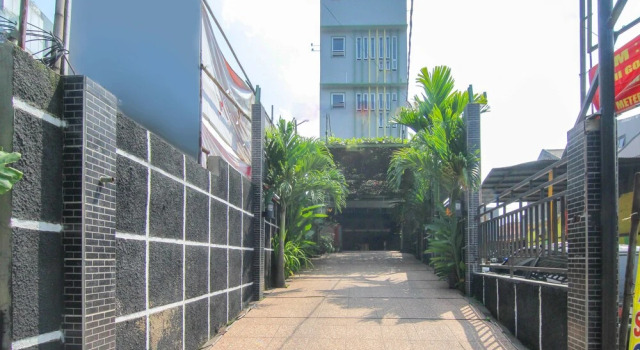 Airy Cihaurgeulis Surapati 235 Bandung
