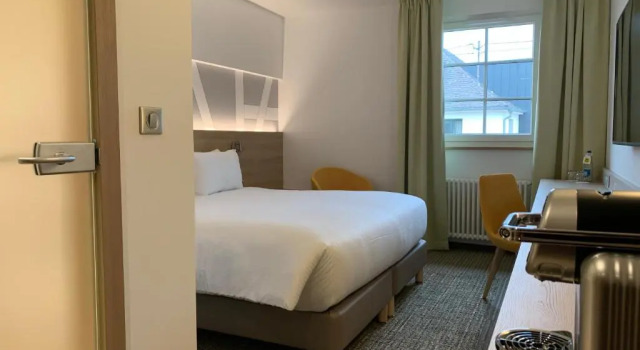 Номер Premium Logis Hôtel Restaurant Au Boeuf
