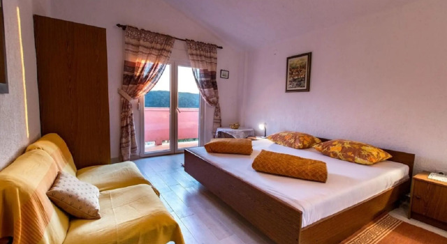 Davorka - With sea View - A1, Prenota Hotel Arbe 