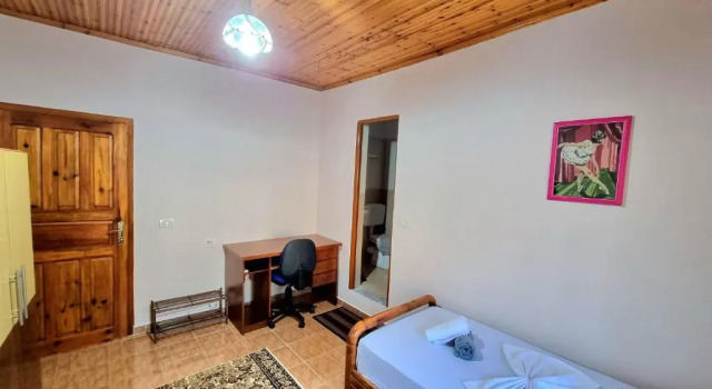 Guest House Gjergo, OLD TOWN, Забронировать Гостевой дом Гостевые дома Берат, Гостевой дом
