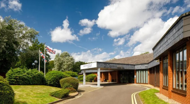 Delta Hotels by Marriott Warwick, Забронировать Отель Отели Уорикшир с парковкой, Парковка