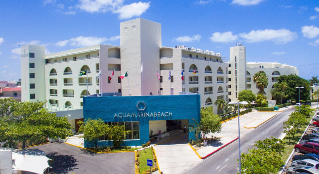 Aquamarina Beach Hotel