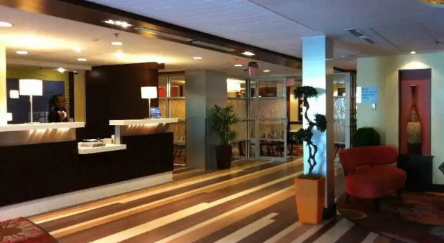 Holiday Inn Express Ft Lauderdale Convention Center - Cruise, Забронировать Отель Форт-Лодердейл Broward County, рядом с Выставочный комплекс Greater Fort Lauderdale-Broward County Convention Center