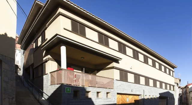 Albergue Camarena De La Sierra, Prenota Hotel Camarena de la Sierra Aragona