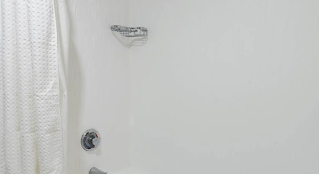 Четырёхместный номер Standard Courtyard by Marriott Cleveland Willoughby