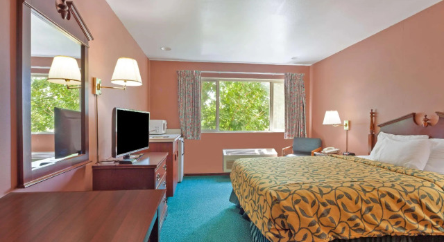 Двухместный номер Standard Days Inn by Wyndham Seatac Airport