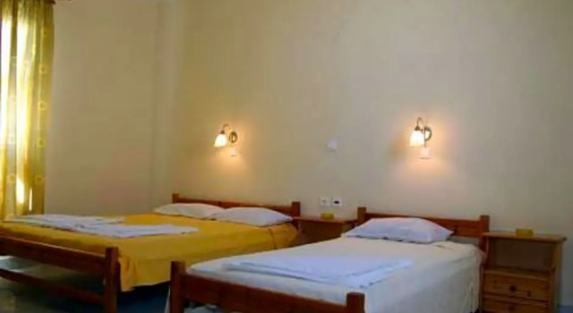 Katerina & Johns Hotel
