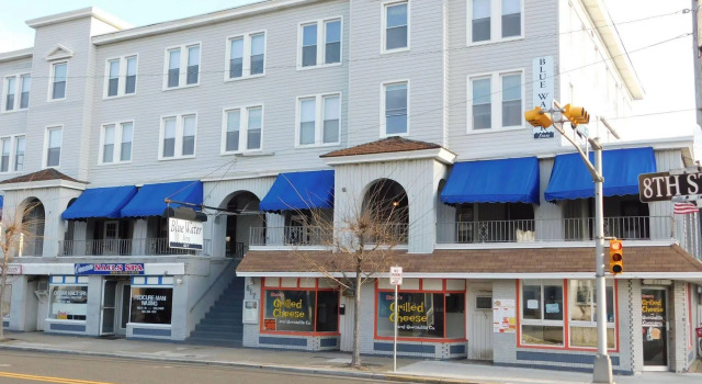 Blue Water Inn, Забронировать Отель Отели Оушен-Сити с бассейном, рядом с Аквапарк Boardwalk Adventures, Бассейн