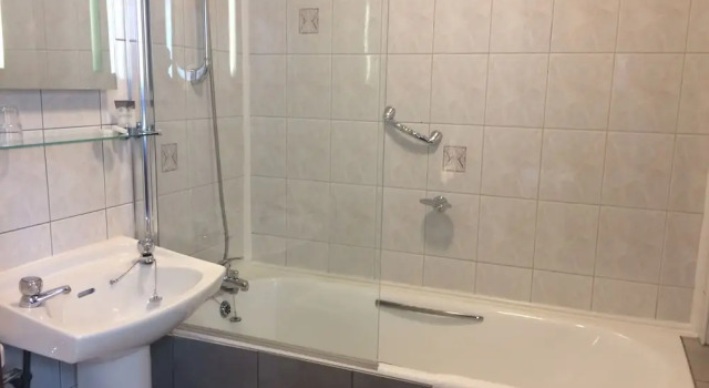 Трёхместный номер Standard Eviston House Hotel