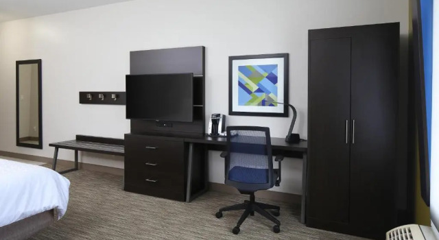 Номер Standard Holiday Inn Express Grand Rapids Southwest by IHG