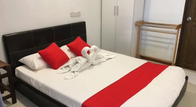 Surf Deck, Забронировать Гостевой дом Гостевые дома Атолла Северного Мале, Гостевой дом