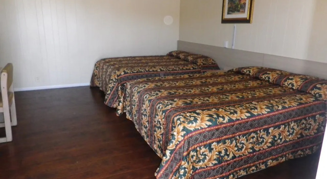 Четырёхместный номер Standard San Marcos Motel