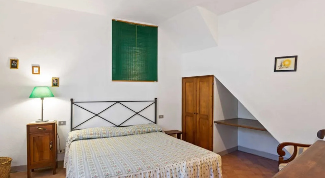 Escape Near San Gimignano, Забронировать Дом для отпуска Коттеджи Сан-Джиминьяно, Коттедж