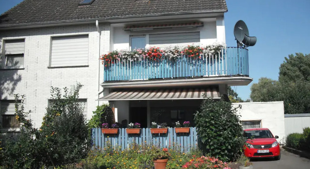 Lovely apartment in Blomberg with a garden