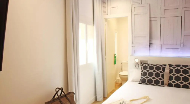 Двухместный номер Standard Chic & Basic Tallers Hostal