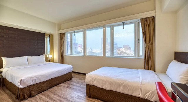 Трёхместный номер Standard Jih Lih Hotel