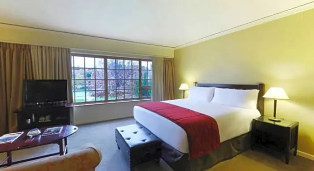 Двухместный люкс Southern Sun Bloemfontein