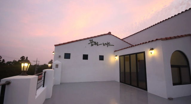 Nomad Pension in Jeju, Забронировать Гостевой дом Отели Согвипхо с парковкой, Парковка