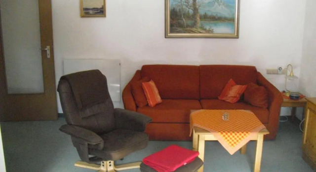 Allgaeublick-App23-Gaestehaus-in-Bad-Hindelang, Varaa Huoneisto Hotellit Baijeri pysäköinnillä, Pysäköinti