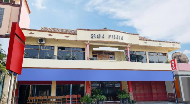 OYO 1312 Graha Wisata Hotel, Book Hotel Hoteller i Kartasura med parkering, Parkering