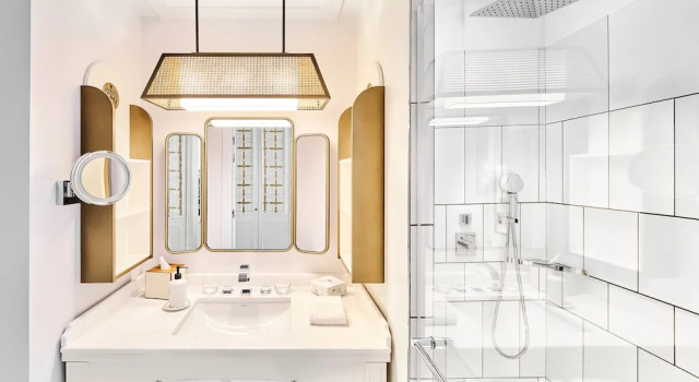 Двухместный номер Premium с балконом и с видом на город Carlton Cannes, a Regent Hotel