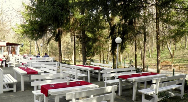 Complex Lipite, Prenota Hotel Nikolovo 