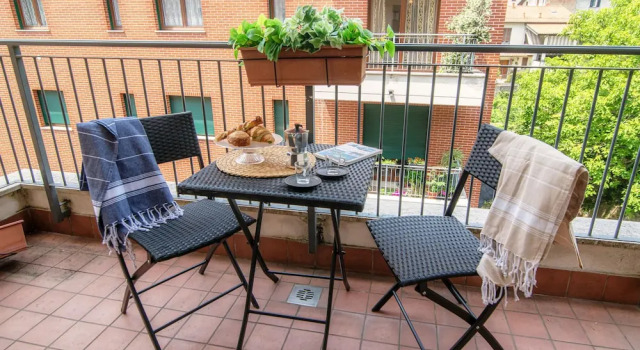 Апартаменты JOIVY Splendid Flat W/Terrace Near Lake Como