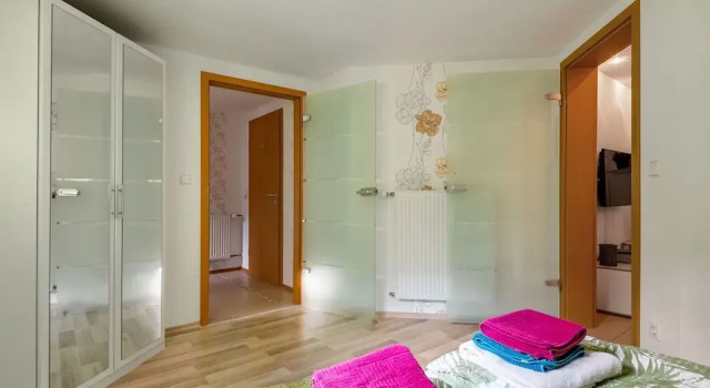 Apartment With Fenced Garden in Faid, Забронировать Апартаменты/квартира Файд Мозель - Германия