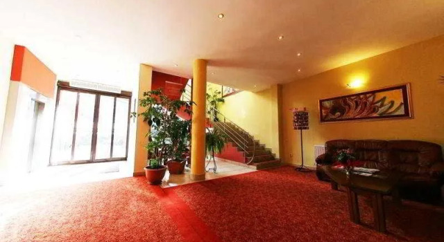 Premier Hotel, Varaa Hotelli Cluj-Napoca Cluj