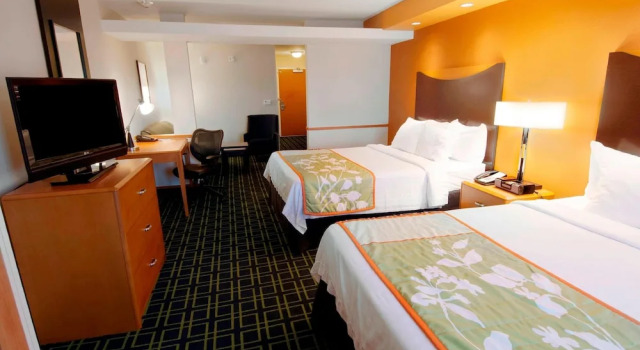 Люкс Fairfield Inn & Suites Milledgeville
