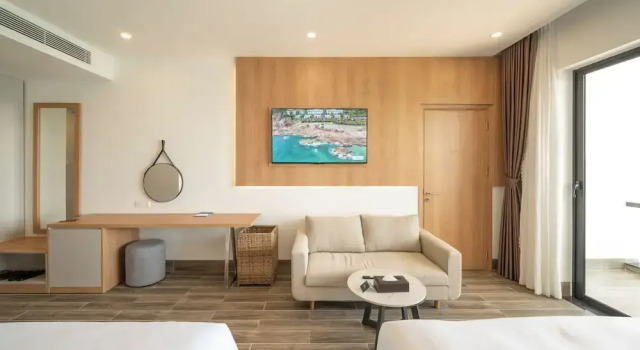 Двухместный номер Deluxe с балконом и рядом с пляжем Quy Nhon Sea Resort
