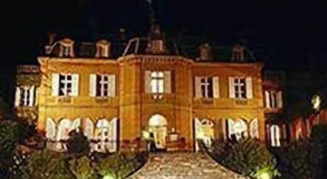Château de Larroque, Rezerwuj Hotel Hotele 3-gwiazdkowe w Gimont, 3*