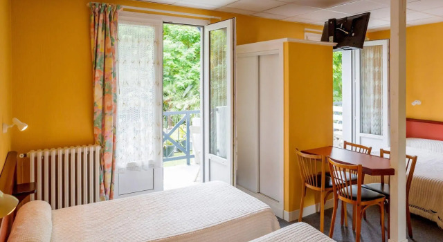Hotel du Lavedan, Rezerwuj Hotel Aspin-en-Lavedan Hautes-Pyrénées