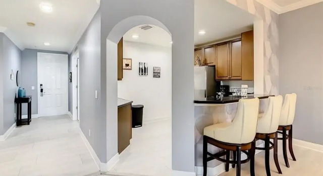 Pool View 3Bd Close to Disney at Reunion 302, Prenota Hotel Reunion Florida