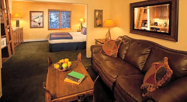 Номер Standard Alpine Village Suites
